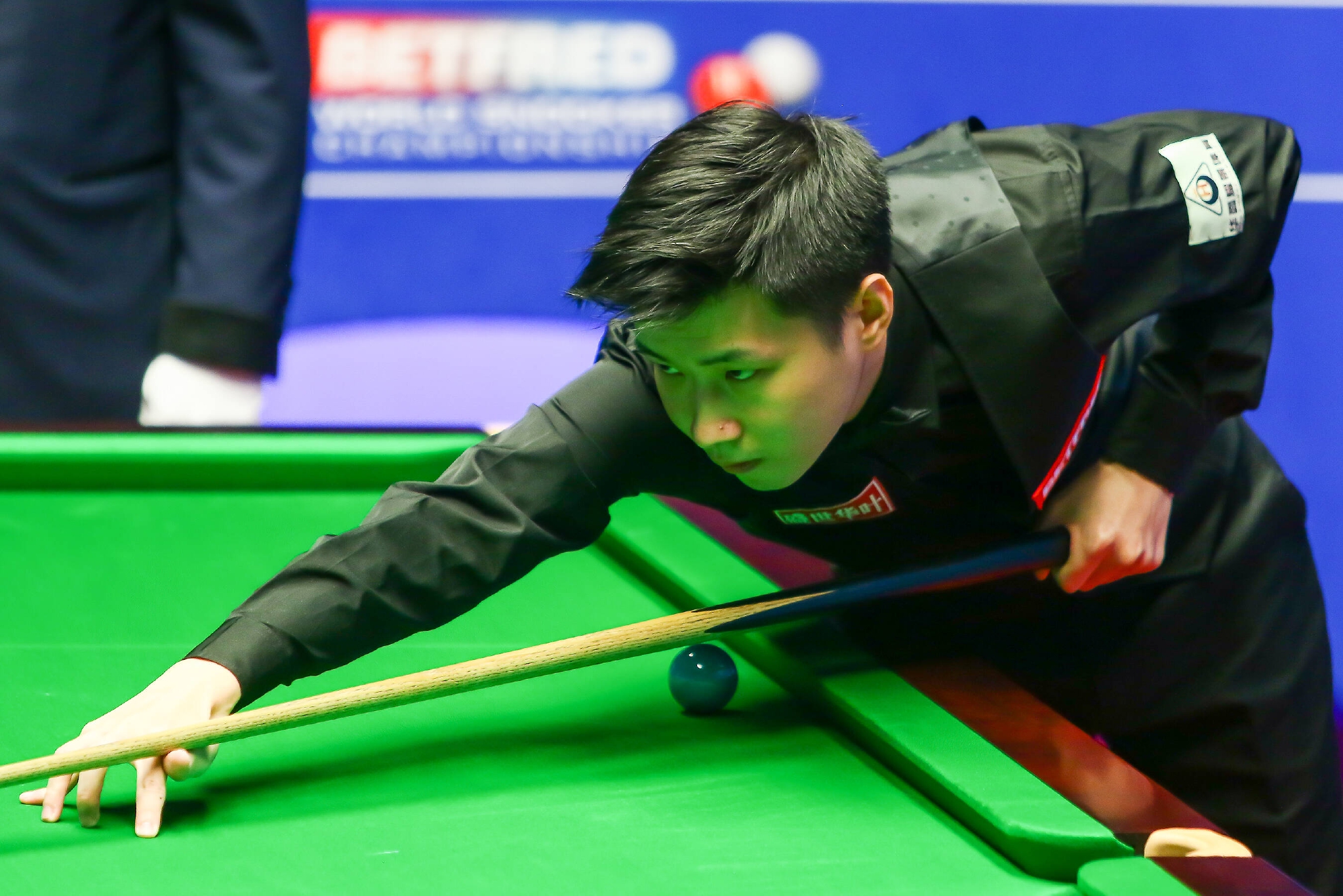 把握上却显 把握上却显