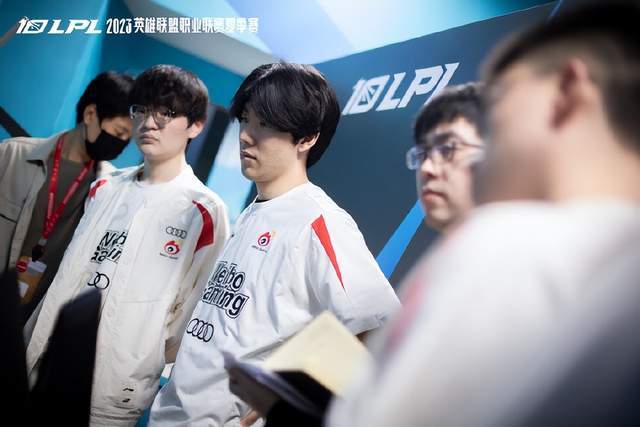 对手的攻势 对手的攻势