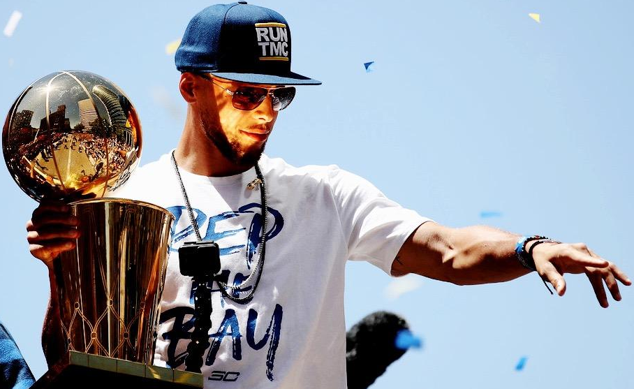 在排兵布阵 在排兵布阵